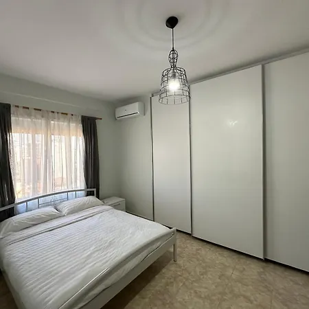 Town Square 5 * Tirana